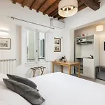 Roped Rooms Florence