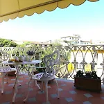 Opera D\'Arte Apartment City Center