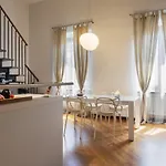 Apartments Florence Bright Giglio Loft