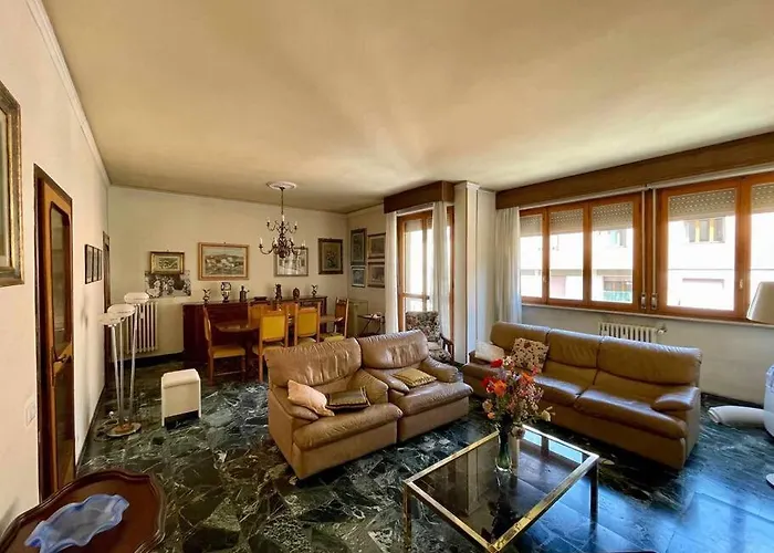Careggi Gold Colors