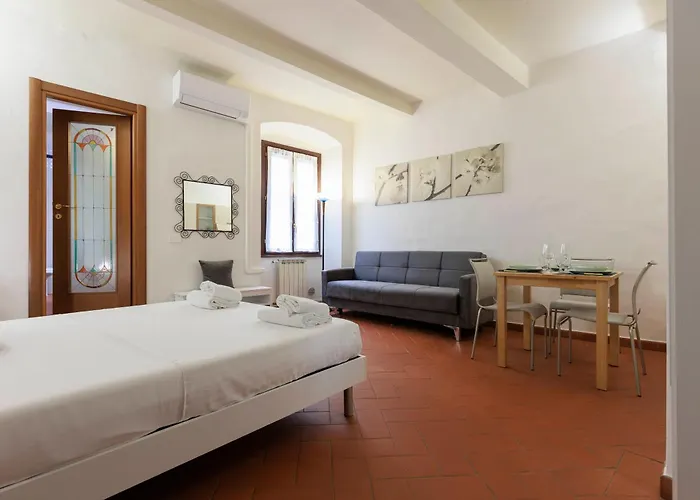 Verrazzano Sweet House
