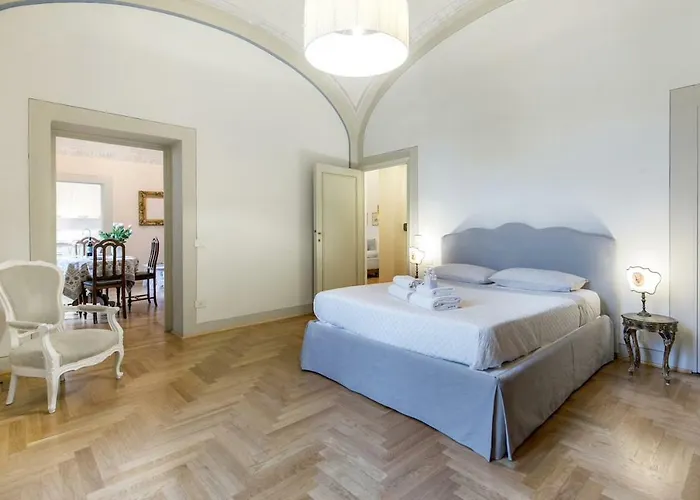 La Casa Degli Specchi