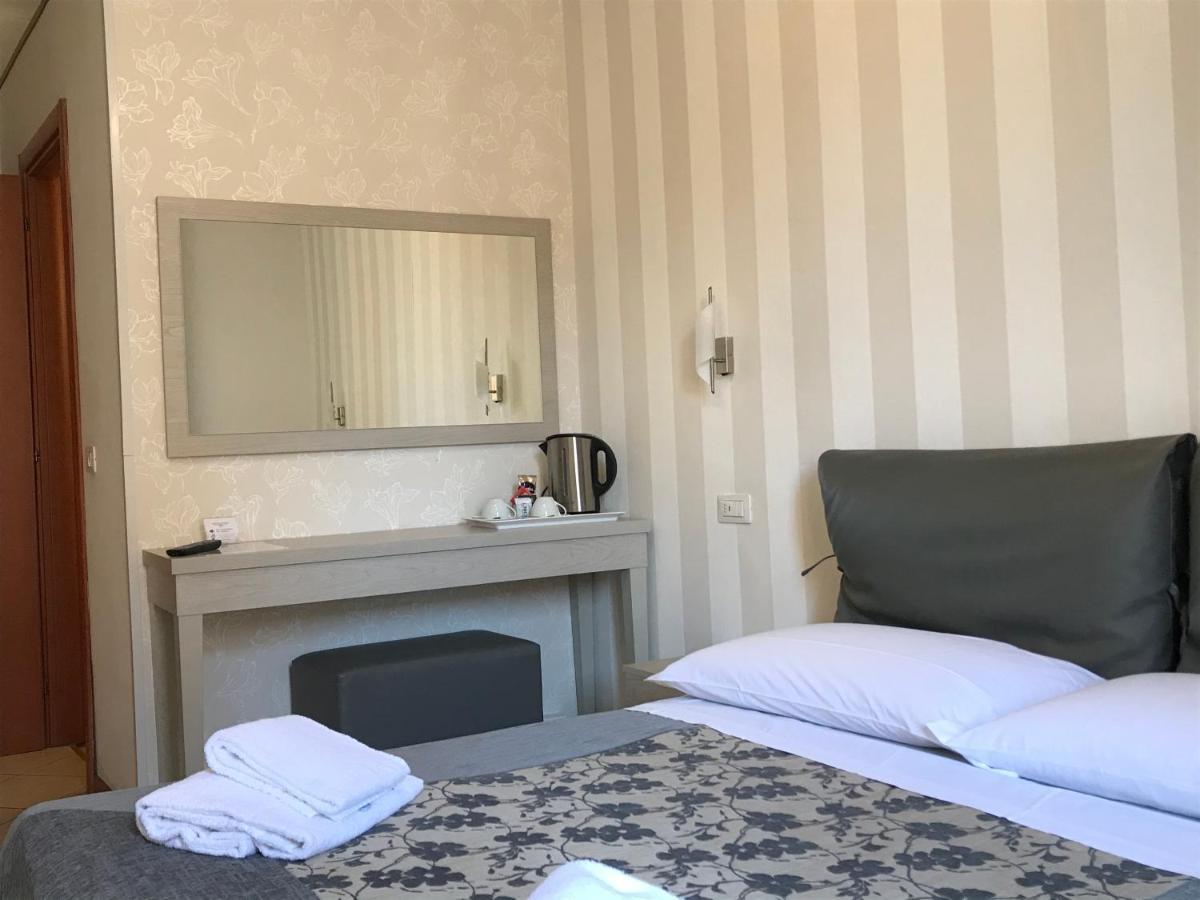Gasthuis Adelaide House 2*
