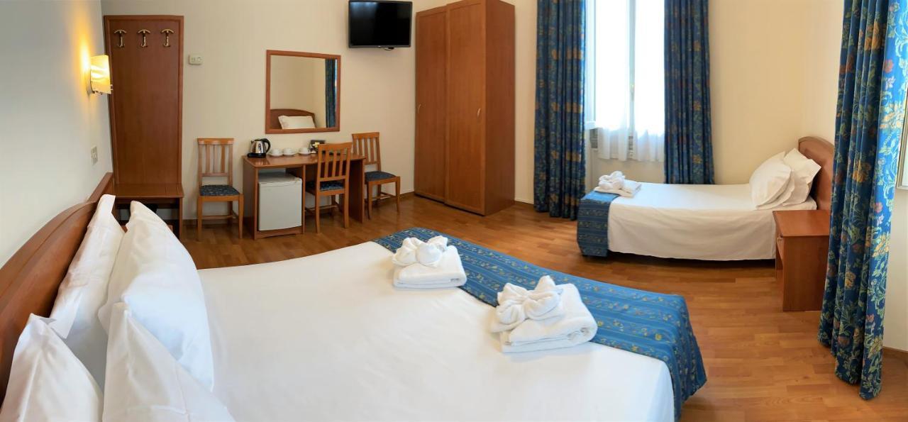 Bed & Breakfast Madrid 2*