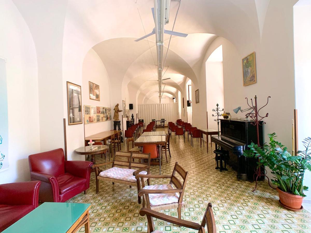 Bed & Breakfast Casa Per Ferie Suore Oblate Dell'assunzione Florence