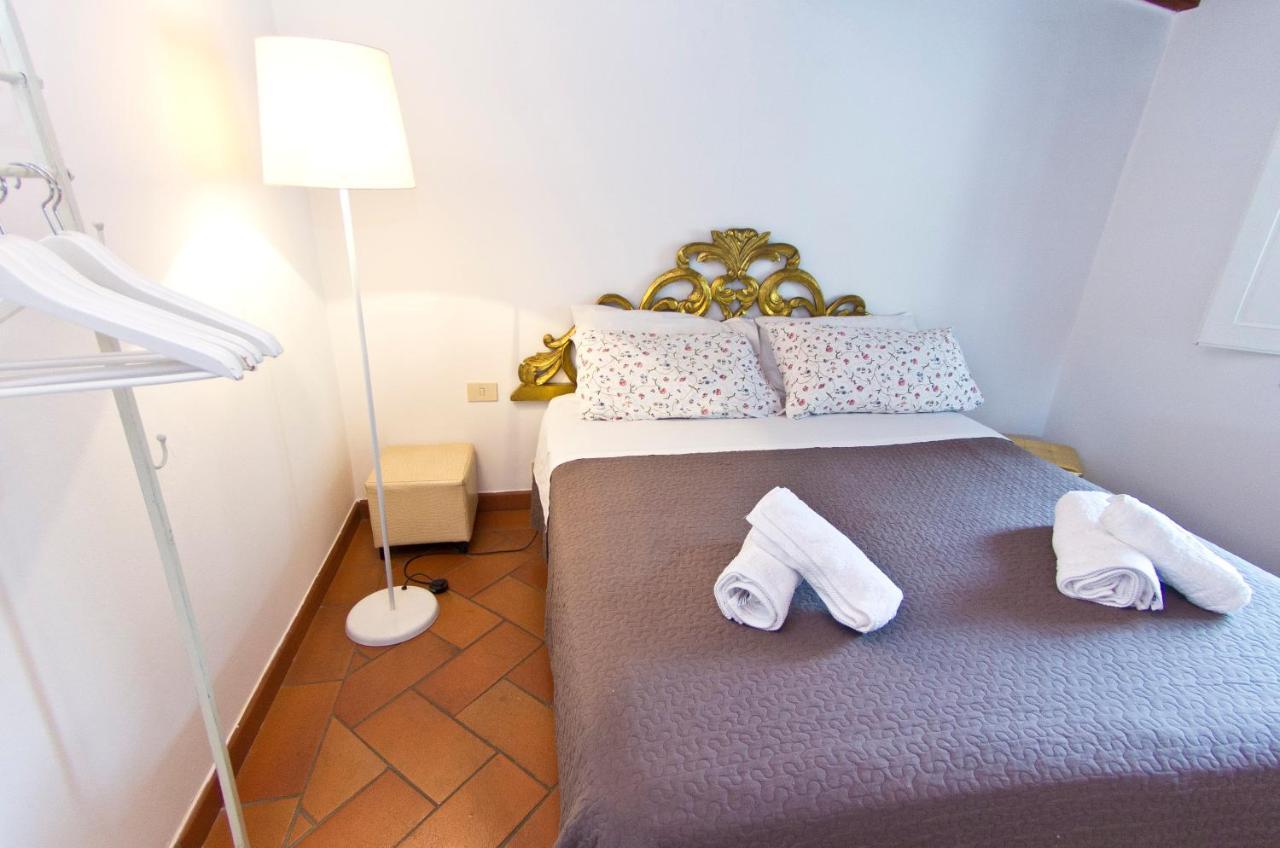 Apartment Traviata Storico - Palazzo Tolomei Florenz