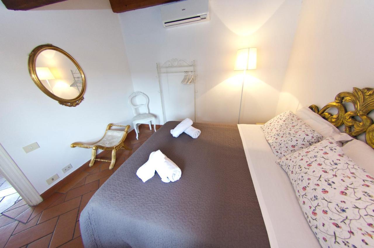 Apartment Traviata Storico - Palazzo Tolomei Florenz