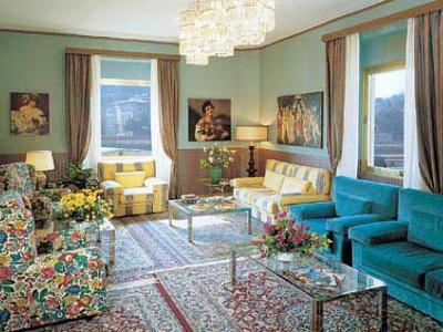 Ritz Hotel 4*