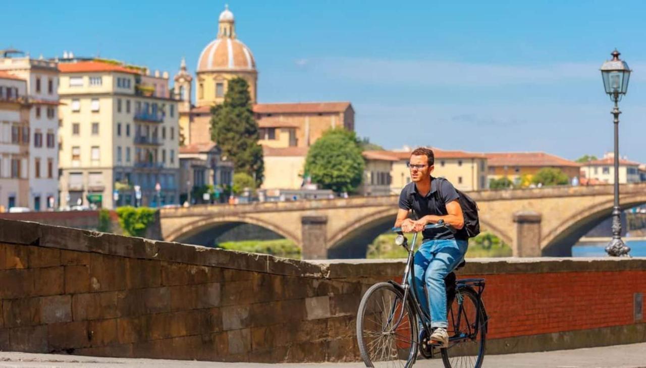 River Rooftop-360°view, Private Parking, Pet, Baby Apartment Florenz