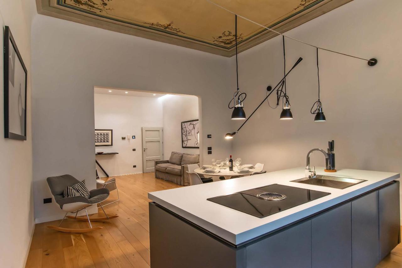 The Charm Of Santa Croce Apartment