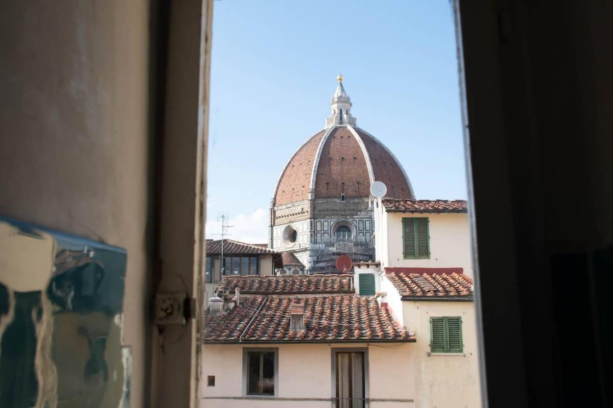 Cozy Dante's Apartment Florence