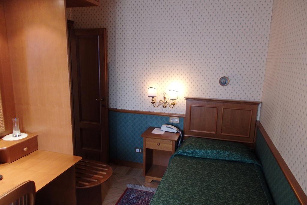 Belvedere Hotel 4*