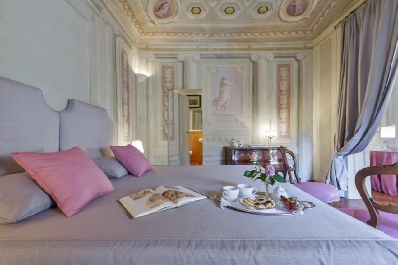 Maggio Frescoes By Vacavilla * Florence