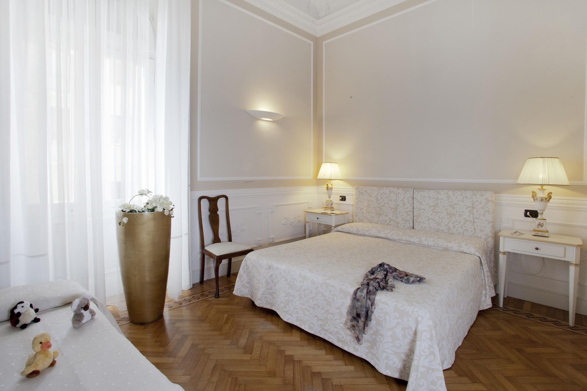 Palazzo Lombardo Bed & Breakfast Florence