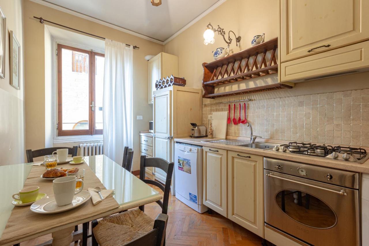 Appartamento Ponte Vecchio 3 Bedroom Firenze