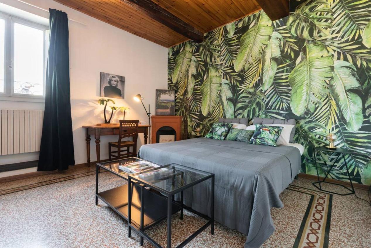 Via Ricasoli Apartment, Next To Accademia Apartment