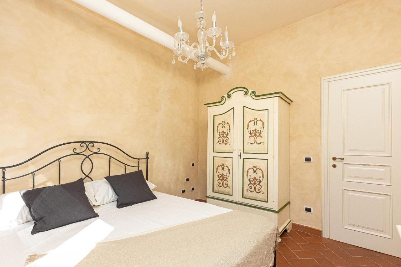 Ghibellina Palace * Florenz