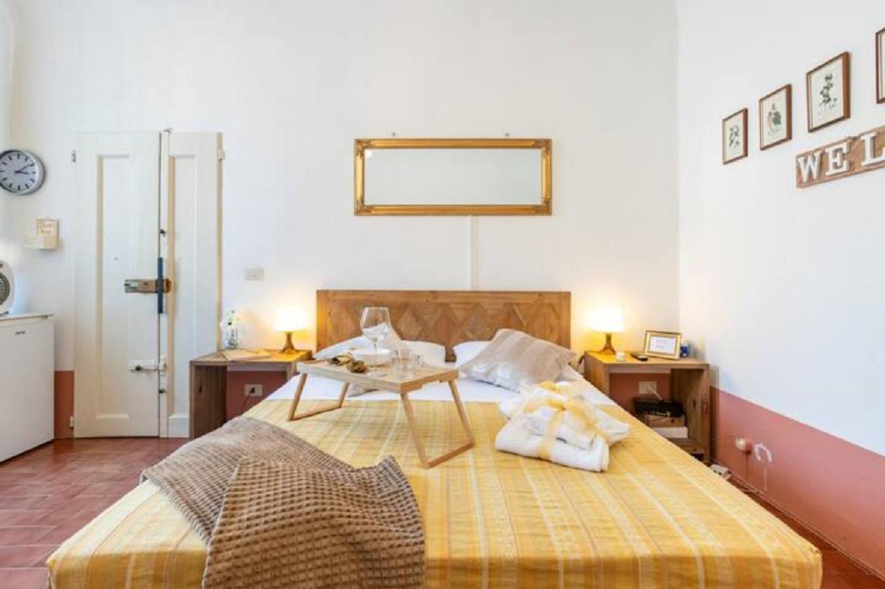 Apartment Tripolina Suite- Santa Croce Florenz