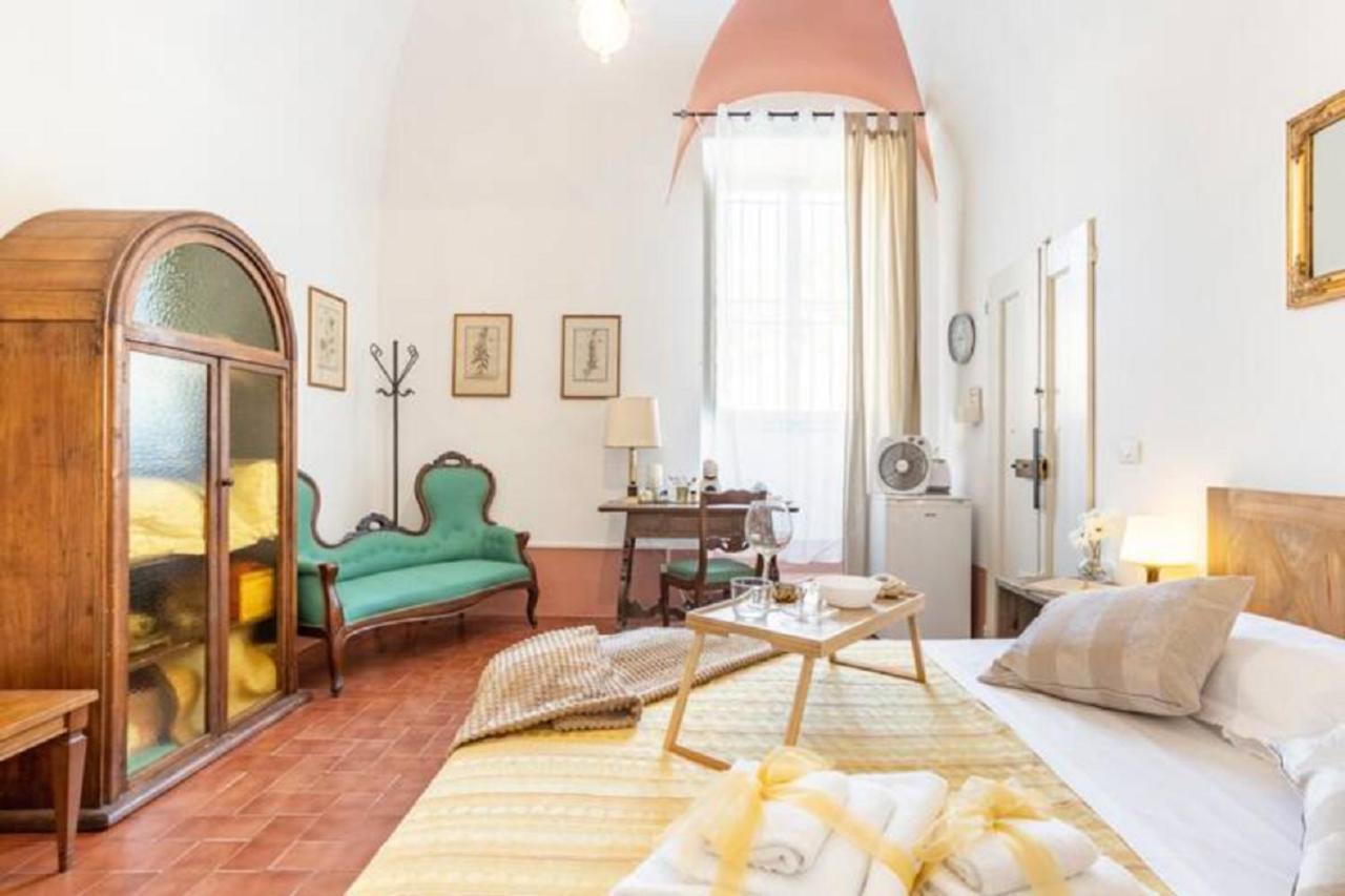 Tripolina Suite- Santa Croce Apartment Florenz