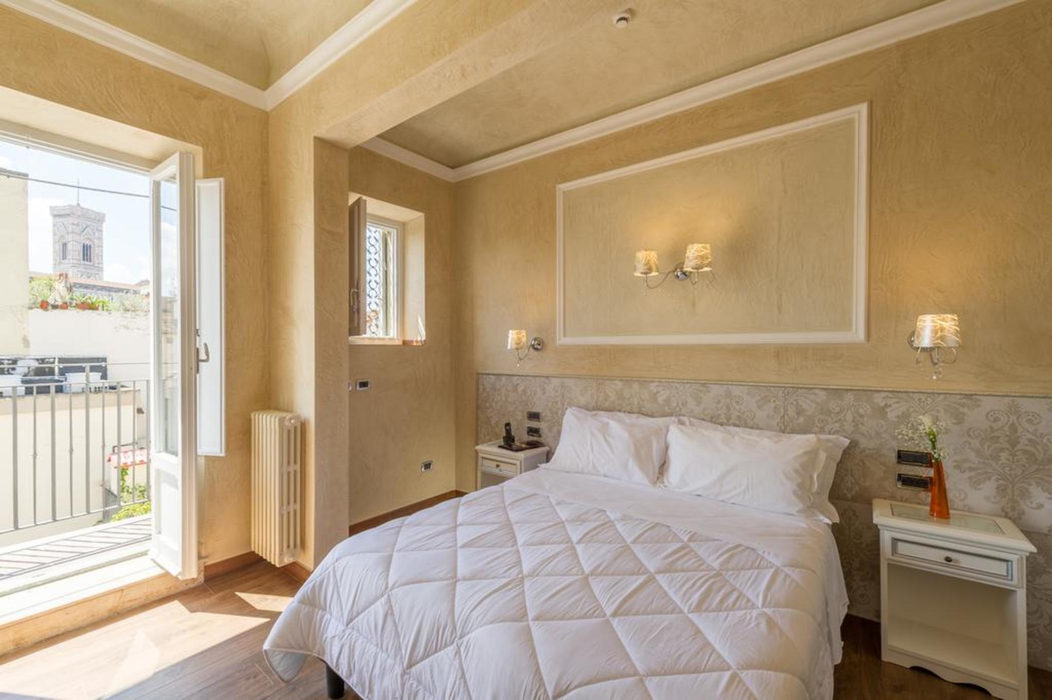 California Hotel 4*