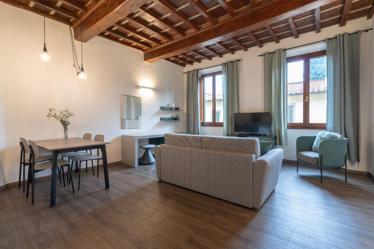 Elegant Green In San Gallo * Florenz