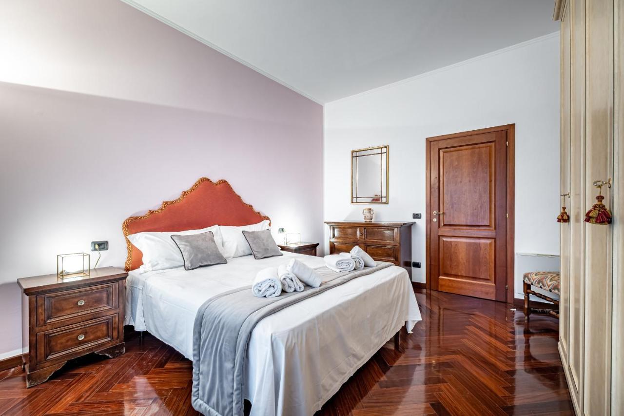 Yid Elegant With Garage Florence