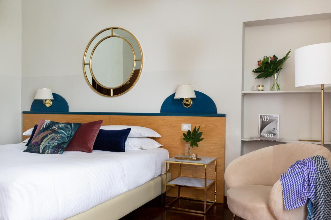 Aramis Deluxe Guest house 2*