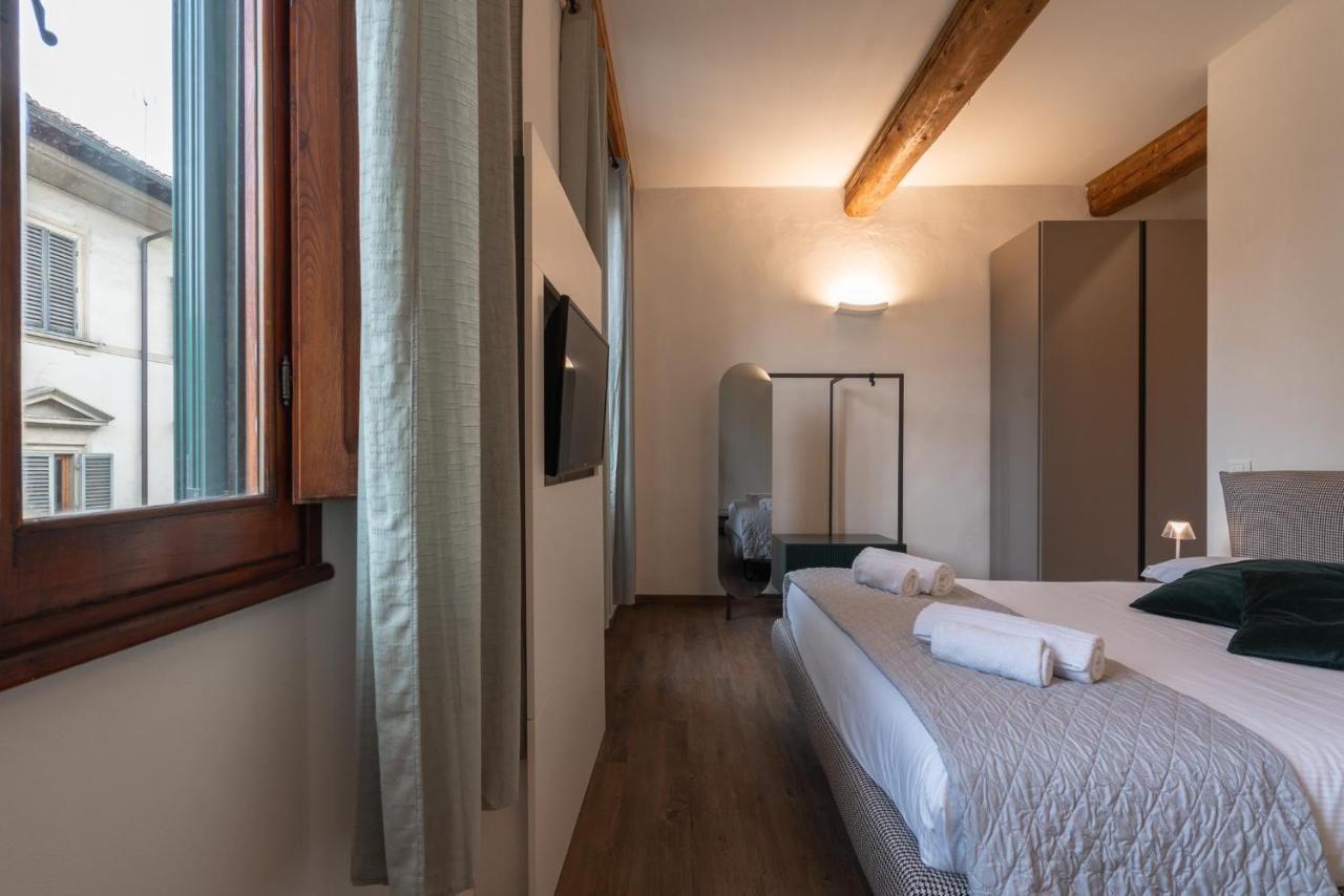 Elegant Green In San Gallo Florenz