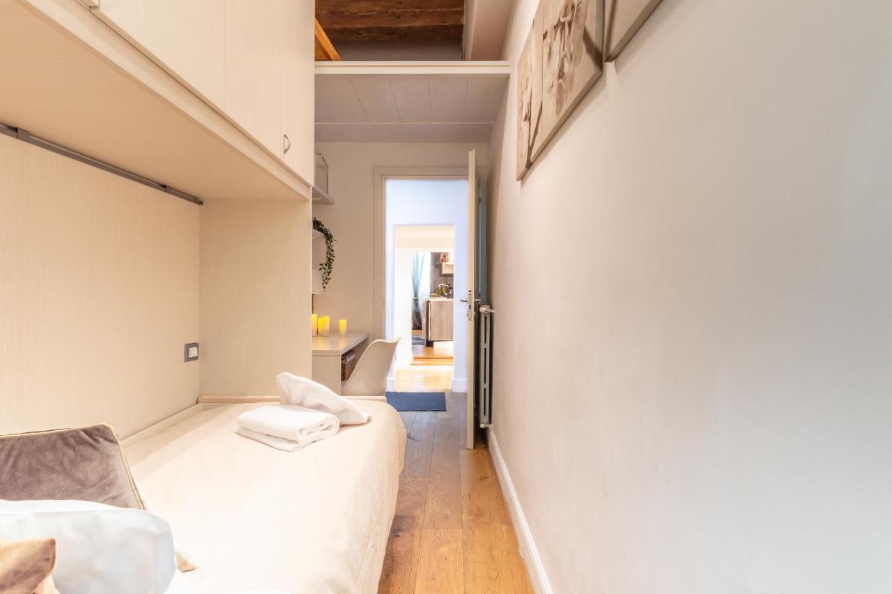 E Quindi Uscimmo A Riveder Le Stelle Apartment *