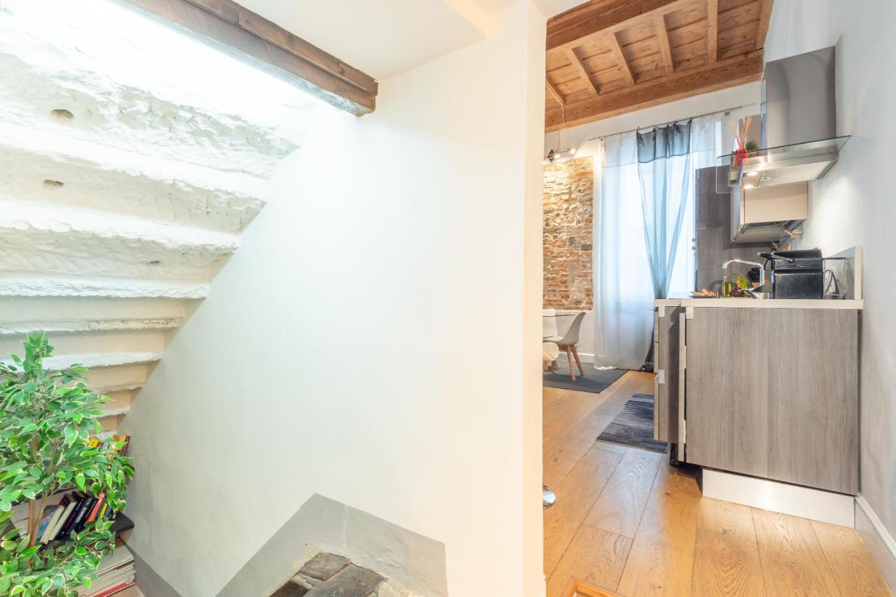Apartment E Quindi Uscimmo A Riveder Le Stelle *