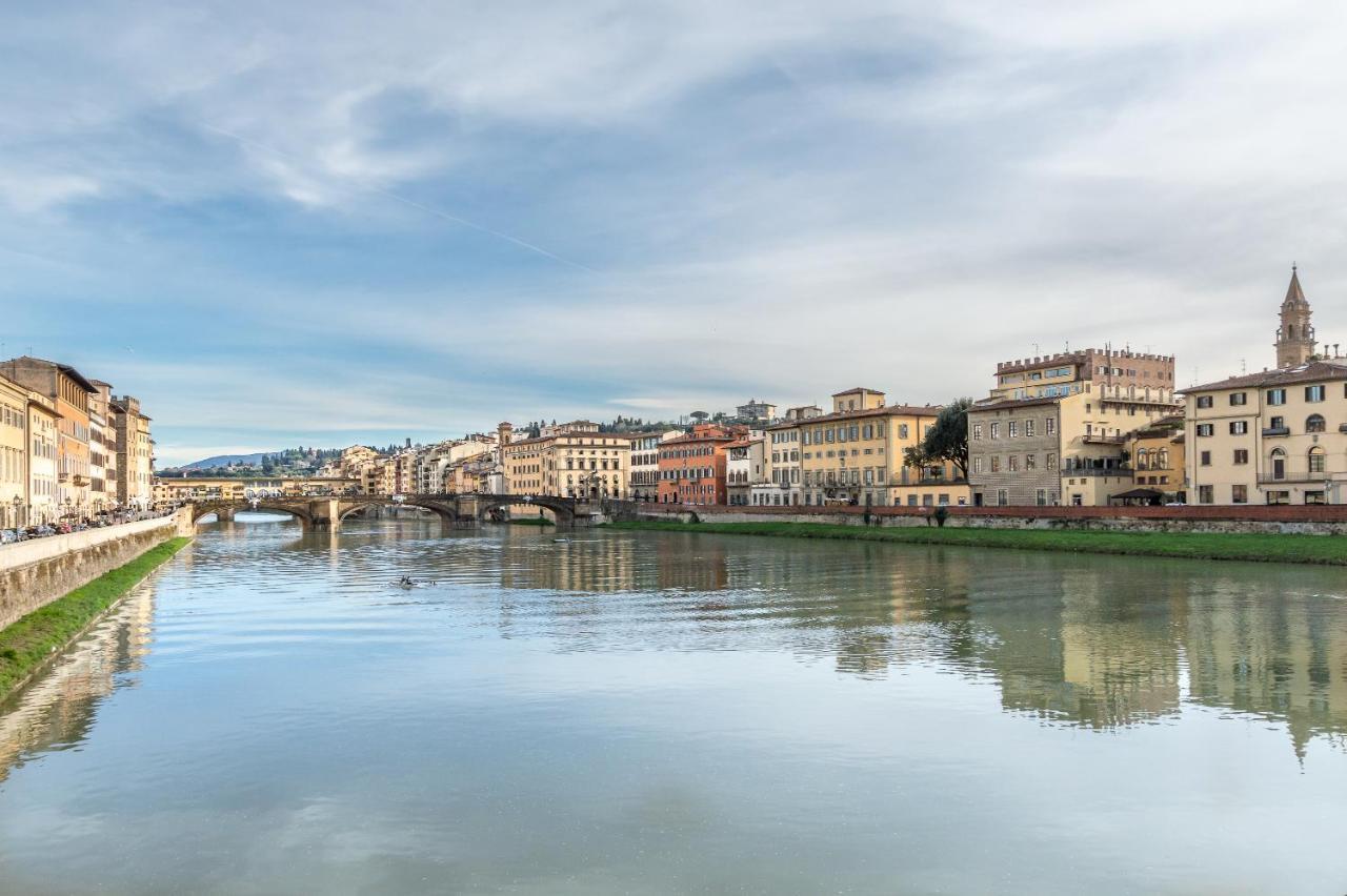 Apartment E Quindi Uscimmo A Riveder Le Stelle