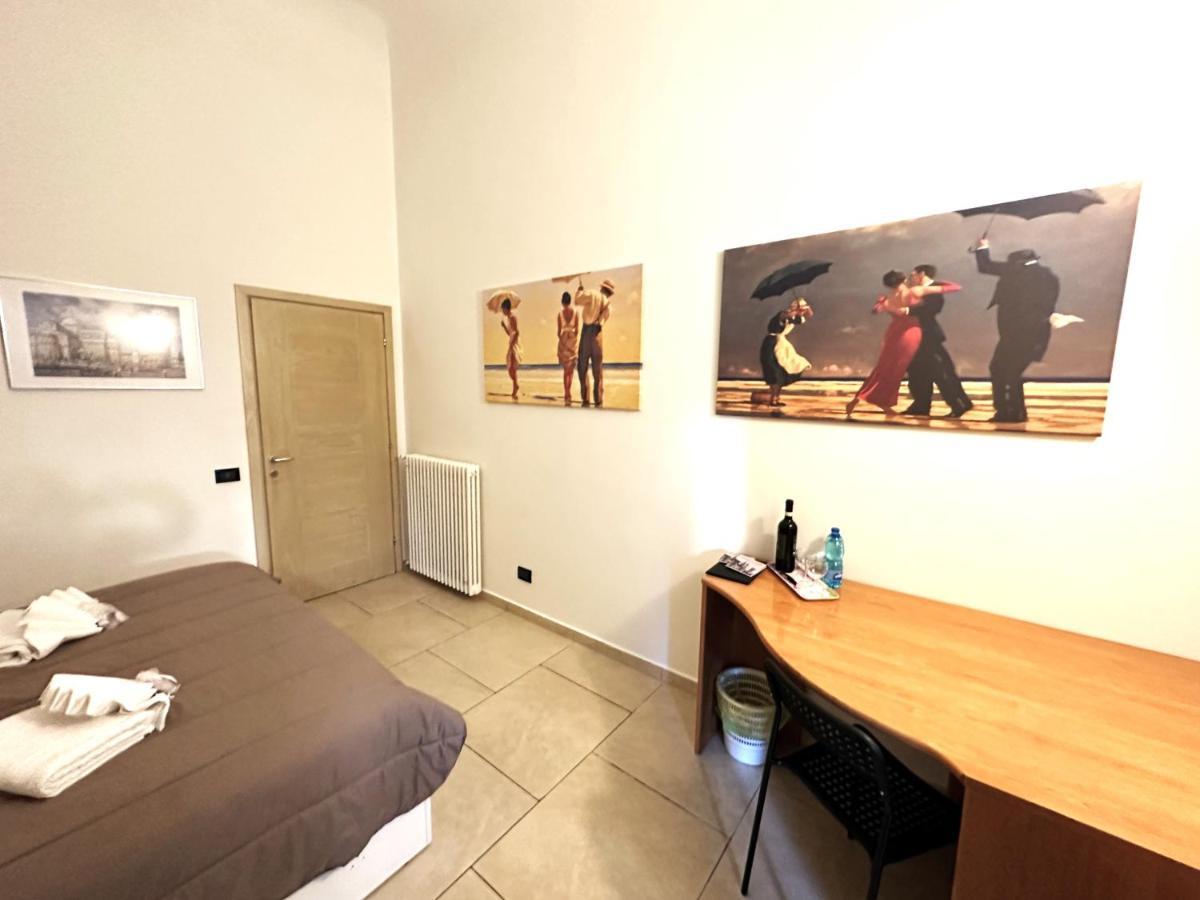 Camera Doppia - Low Cost Con Bagno Privato Florence