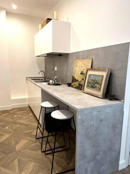 Center San Lorenzo Market 1bdrm Apt Apartment Florence