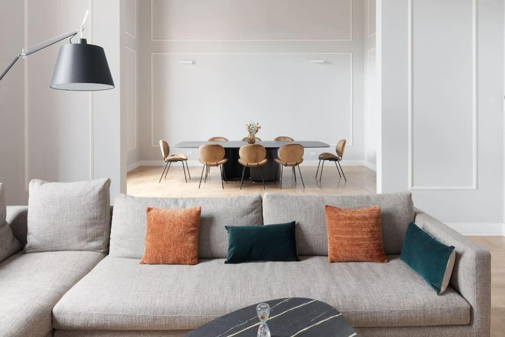 Appartement Elegant With Stunning Frescoed Ceilings Florence