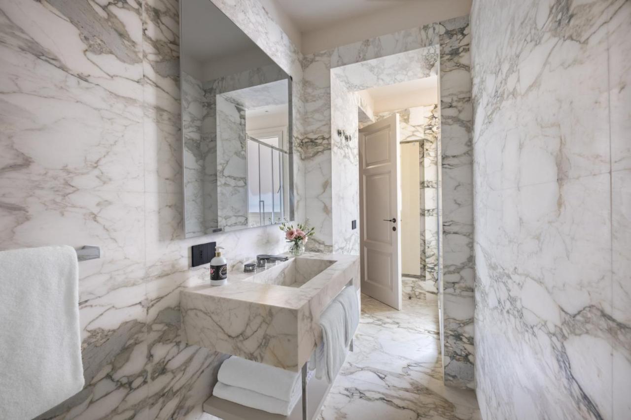Apartments Florence - Palazzo Signoria Luxury Apartments 9 Apartment *