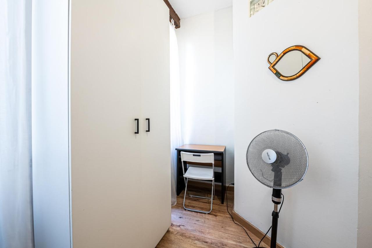 Apartment Student's Apartment-simple&basic In The Center Of Florenz