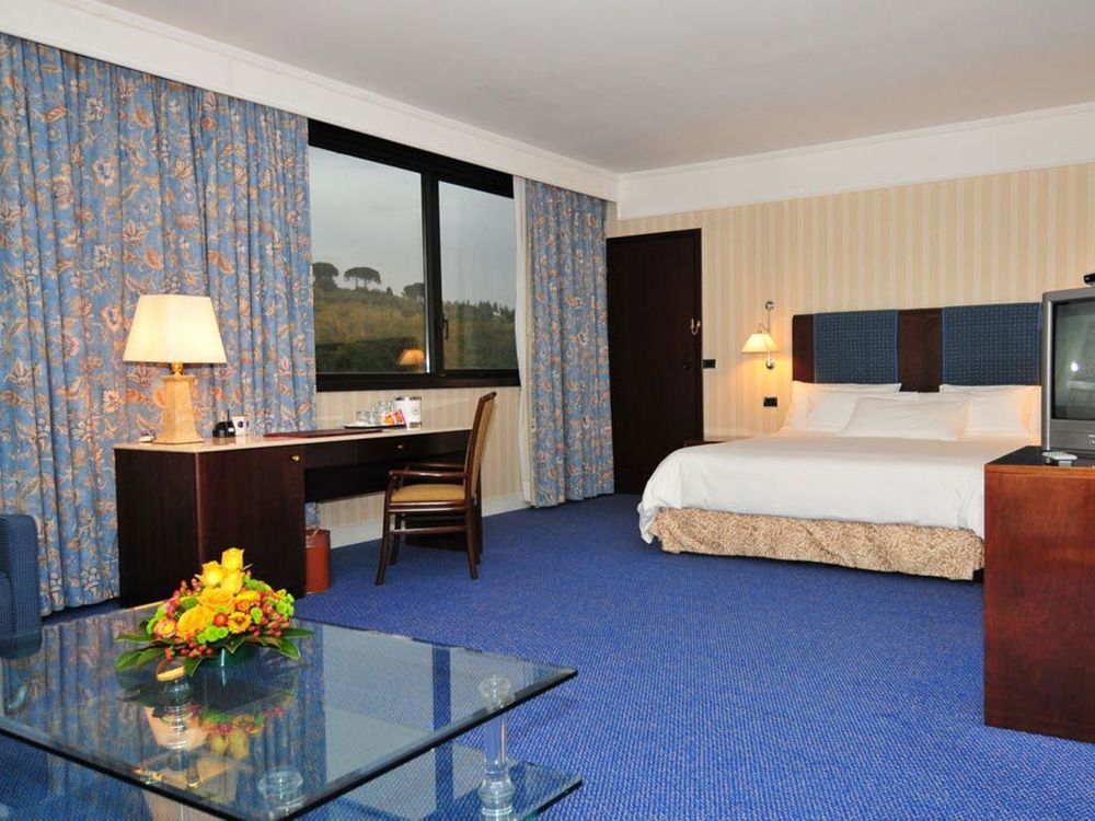 Conference Florentia Hotel 4*