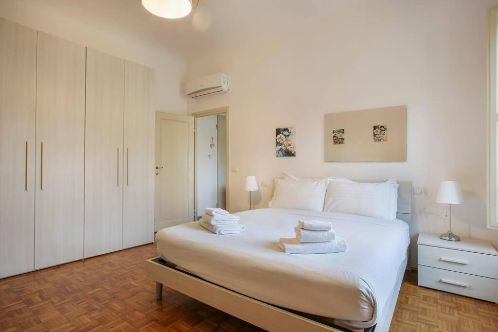 Appartement Palazzo Borghese 2 Bedroom Florence