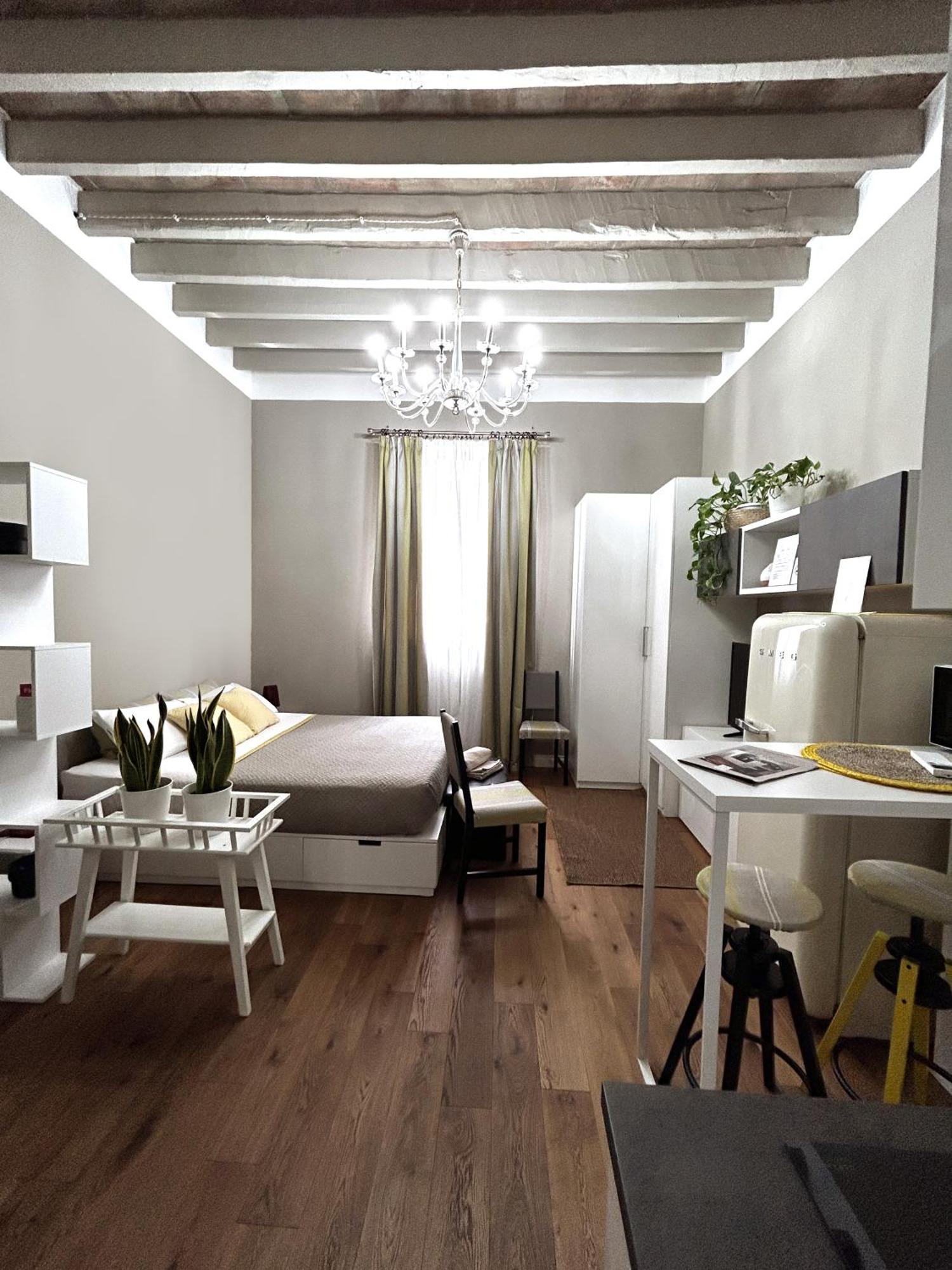 Room114 - Near The Center