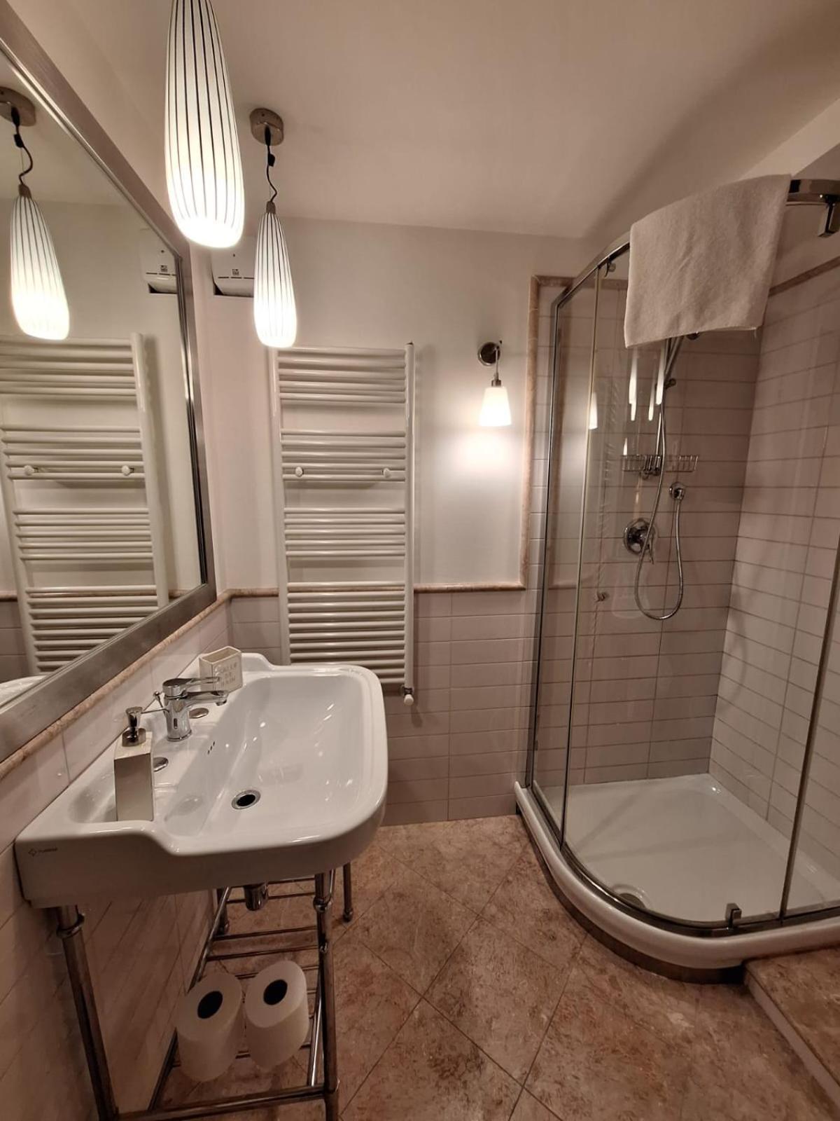 Apartment Cozy & Charming Florentine Hideaway Florence