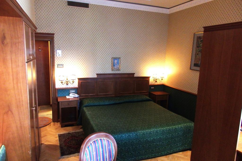 Belvedere Hotel 4*