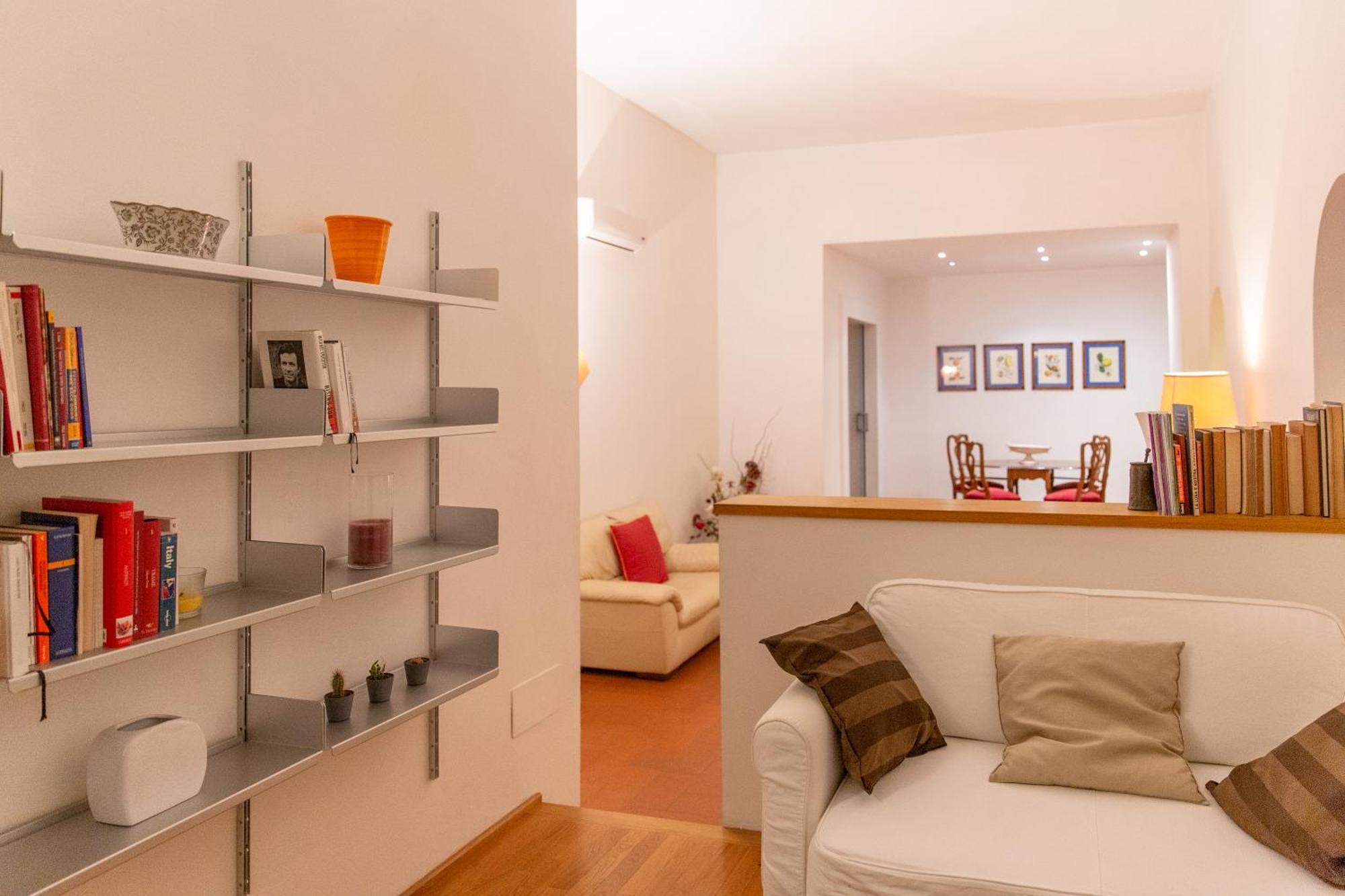 Stile & Comfort Near P. Signoria Apartamento *