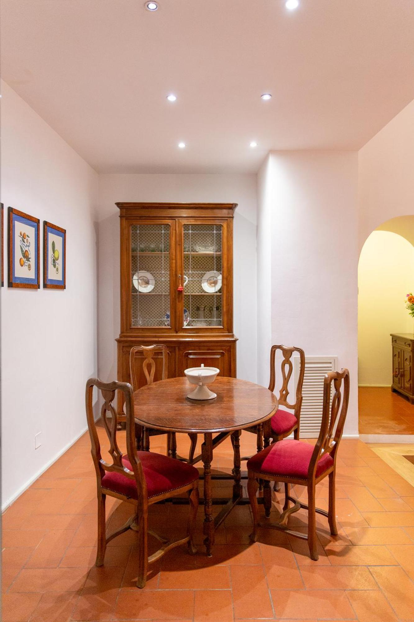 Stile & Comfort Near P. Signoria Apartamento