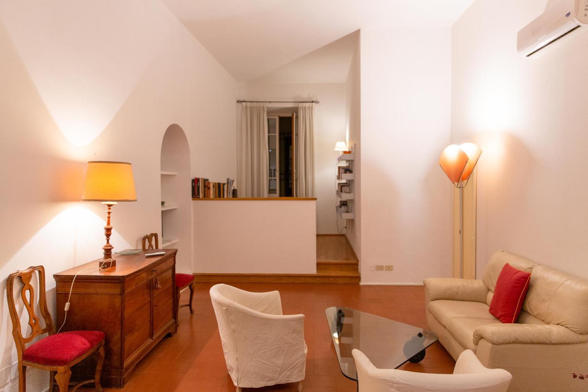 Stile & Comfort Near P. Signoria Apartamento