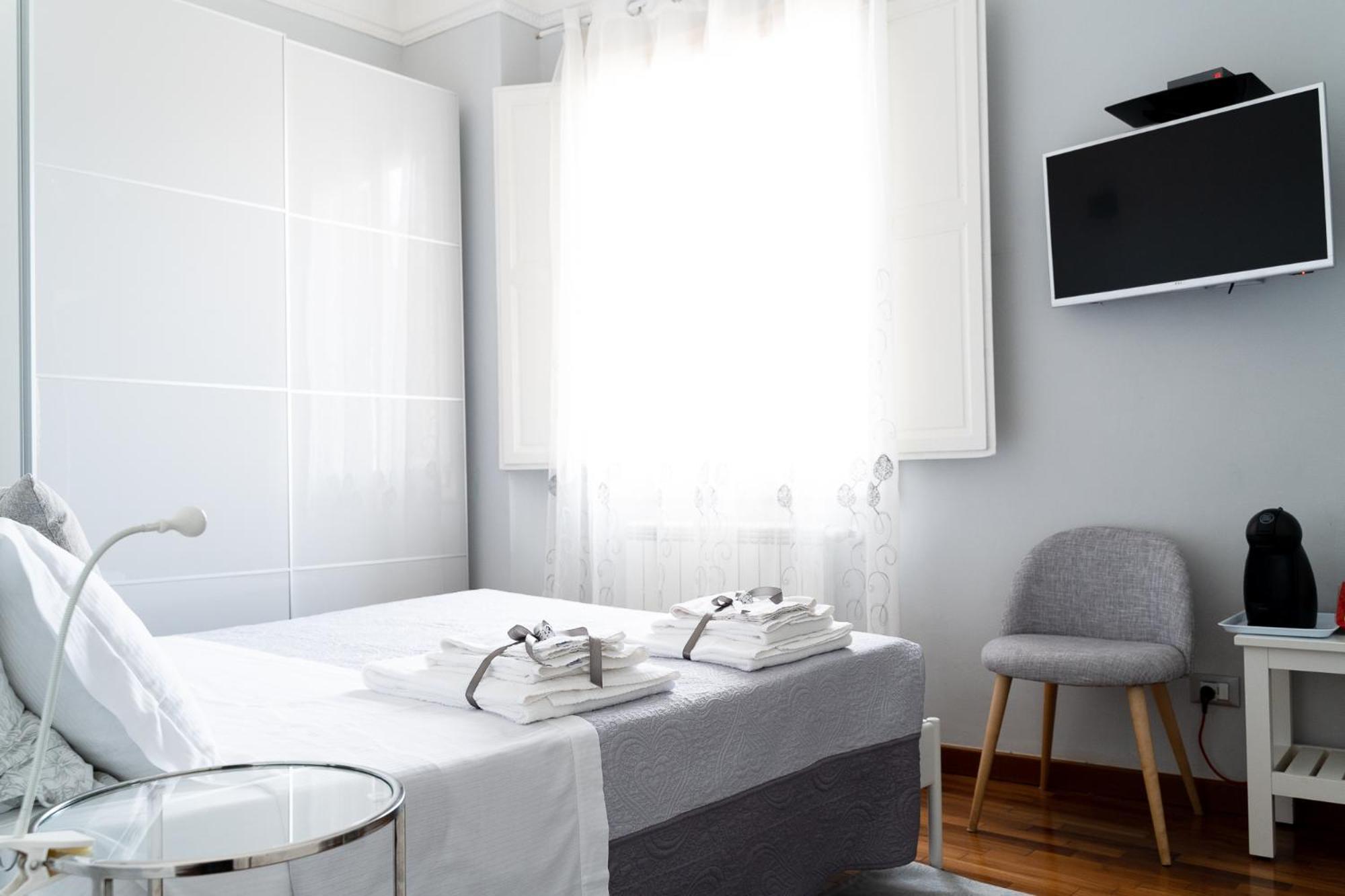 The Dream Terrace - Elena Grey Florenz