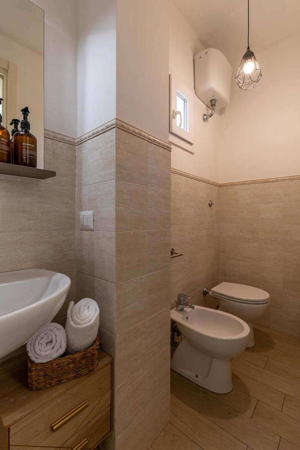 *suite Boutique Santa Croce* * Florence