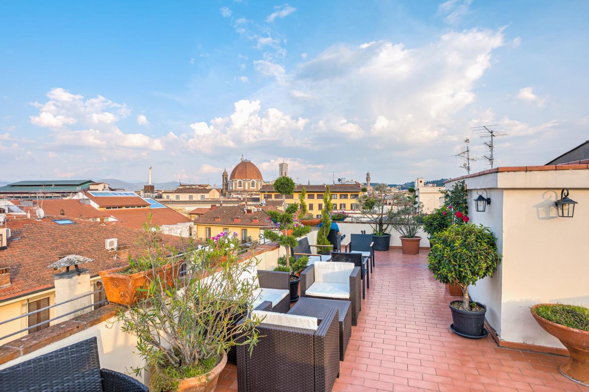 Hotel Bijou Roof Terrace Florence