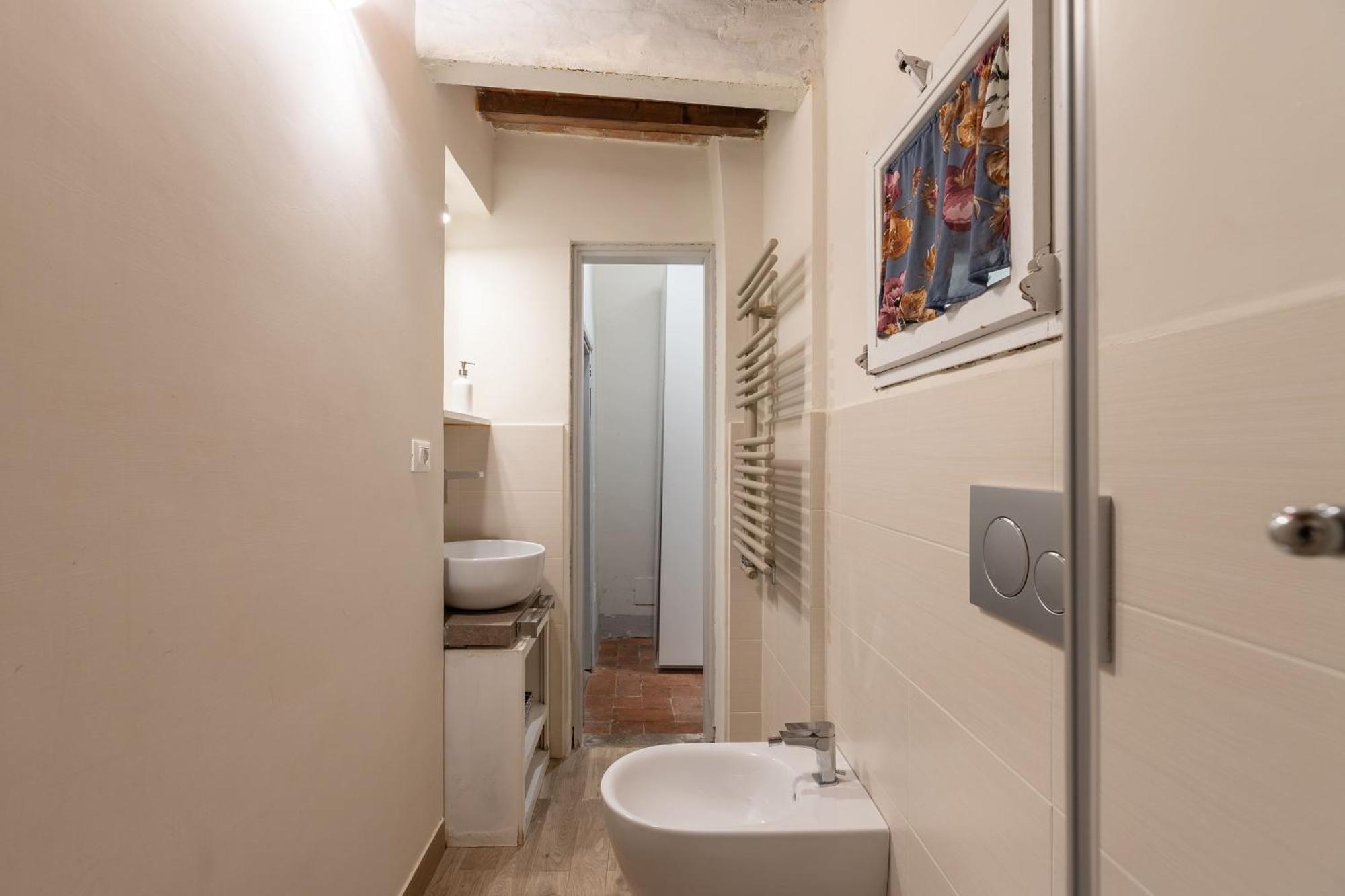 Apartment Santo Spirito Suite-hosted By Sweetstay Florenz