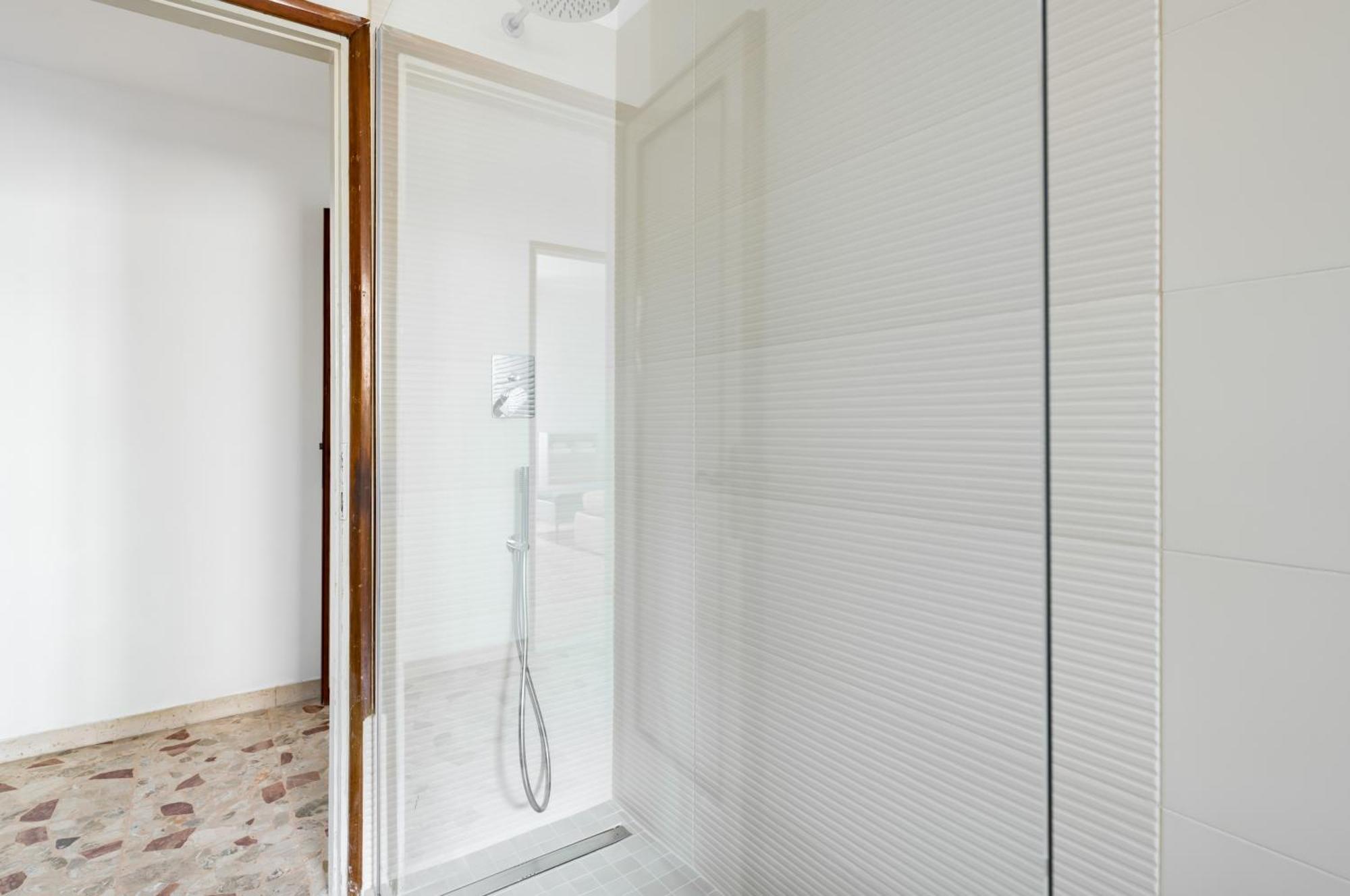 San Jacopino Roomy Flat With Balconies Firenze