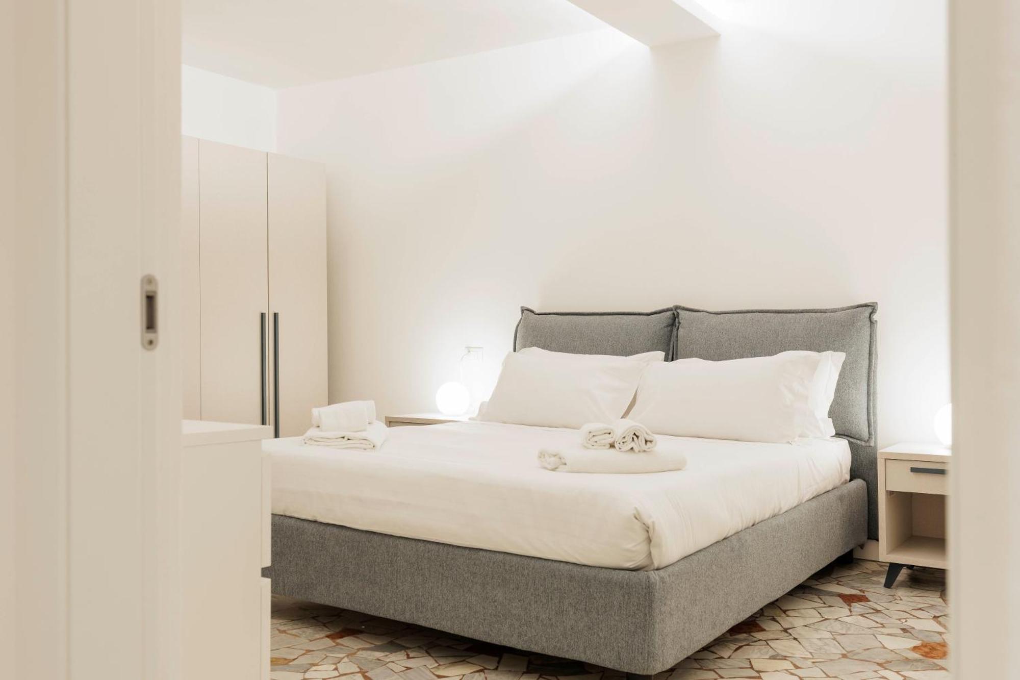 Giordano Luxury * Florença